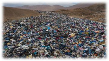Hemos transformado nuestra ciudad en el basurero del mundo": el inmenso  cementerio de ropa usada en el desierto de Atacama en Chile - BBC News Mundo